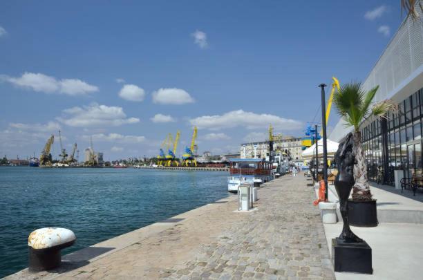 Портхаус Burgas Екстер'єр фото